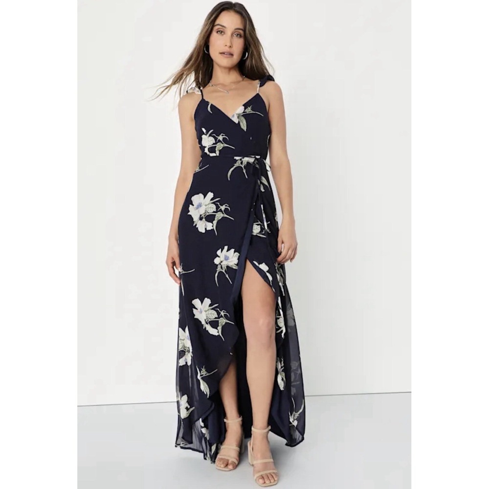 NEW Lulus True Wrap DRESS Sz S/M 6 Deep V Front Slit Sexy Flirty Surplice Maxi